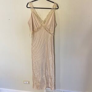 Abercrombie & Fitch Cream Lace Slip Dress